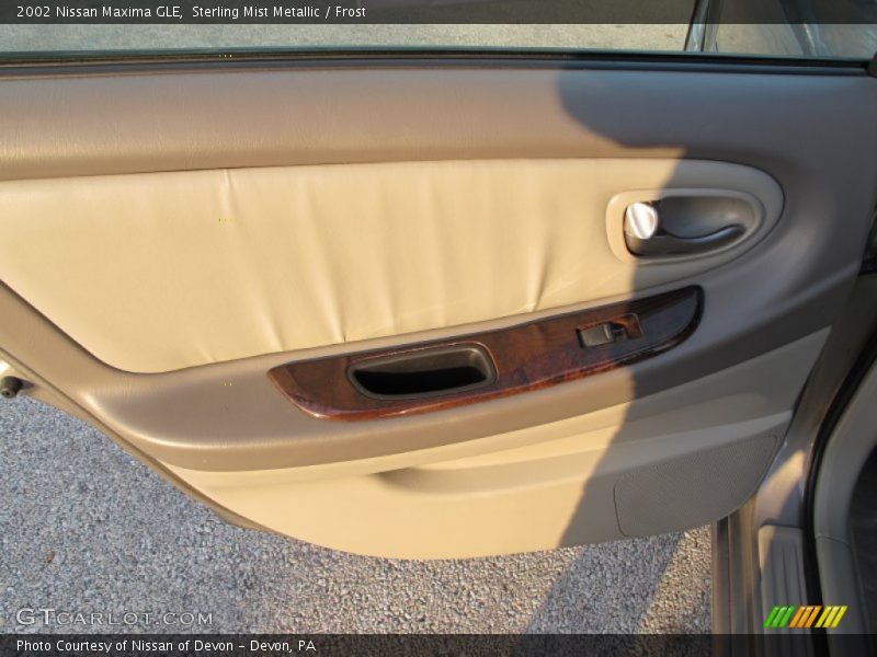 Sterling Mist Metallic / Frost 2002 Nissan Maxima GLE