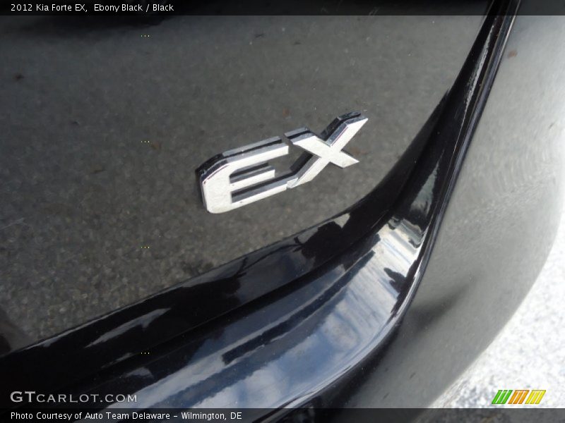 Ebony Black / Black 2012 Kia Forte EX