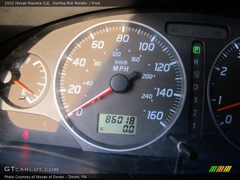 Sterling Mist Metallic / Frost 2002 Nissan Maxima GLE