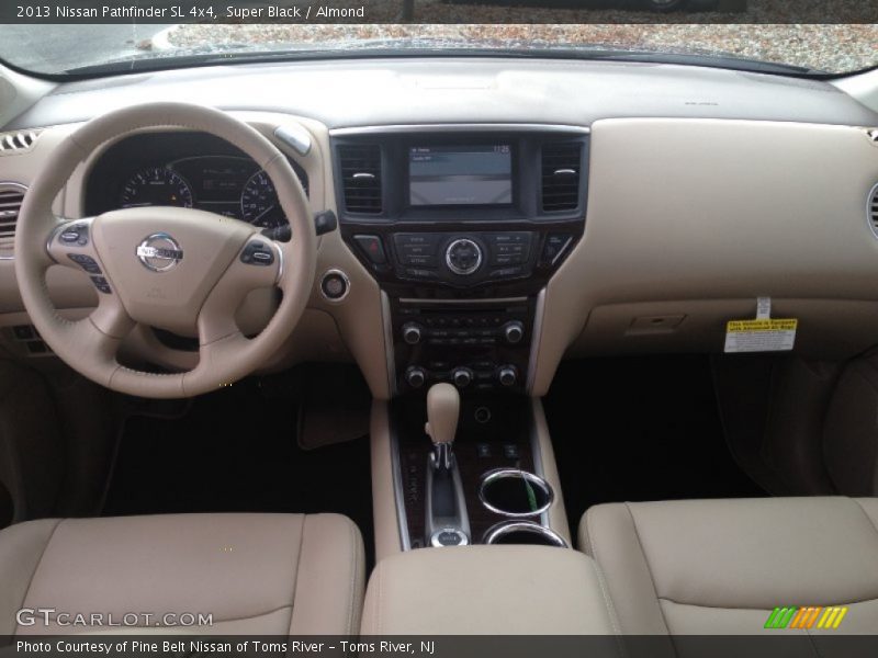 Super Black / Almond 2013 Nissan Pathfinder SL 4x4