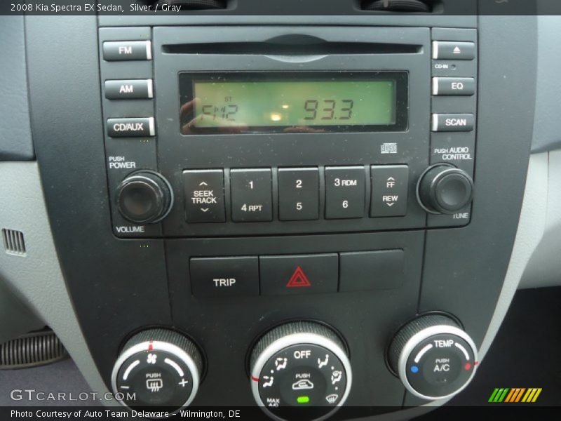 Silver / Gray 2008 Kia Spectra EX Sedan