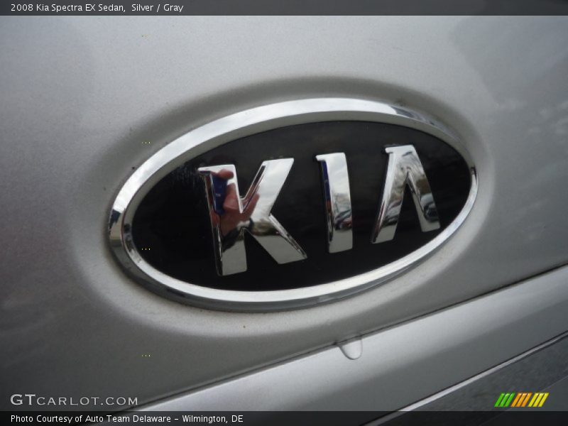 Silver / Gray 2008 Kia Spectra EX Sedan
