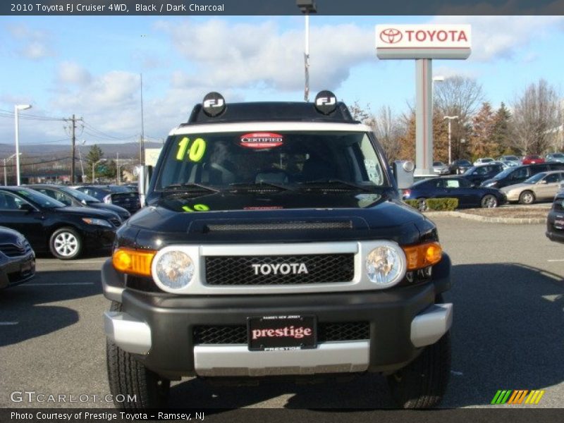 Black / Dark Charcoal 2010 Toyota FJ Cruiser 4WD