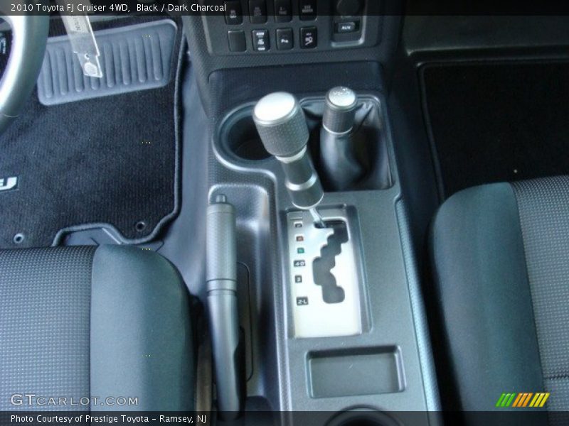 Black / Dark Charcoal 2010 Toyota FJ Cruiser 4WD