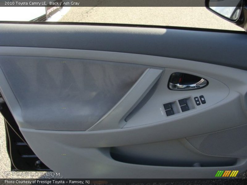 Black / Ash Gray 2010 Toyota Camry LE
