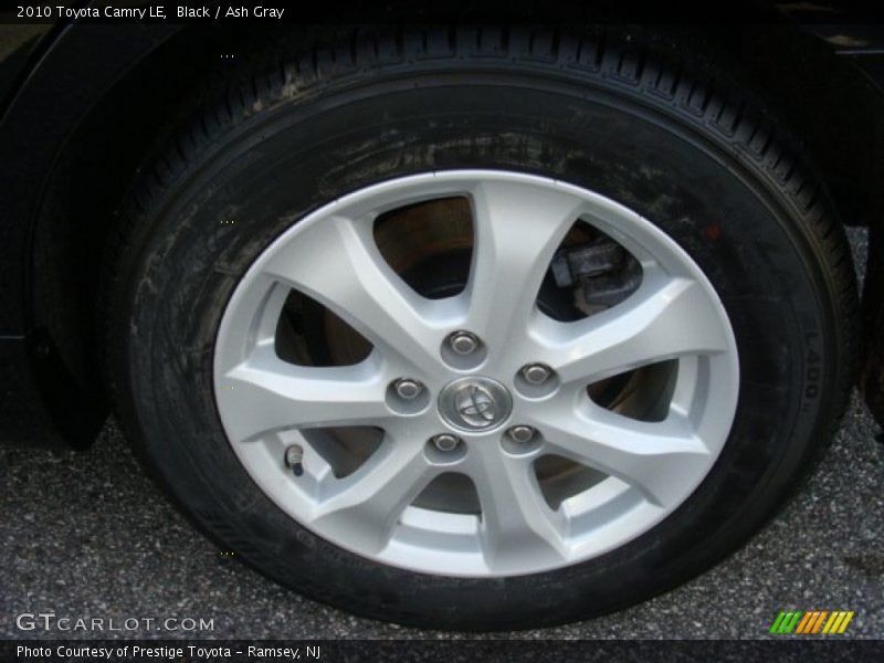 Black / Ash Gray 2010 Toyota Camry LE