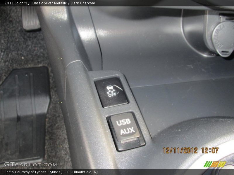 Classic Silver Metallic / Dark Charcoal 2011 Scion tC