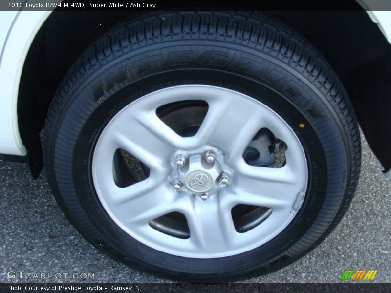 Super White / Ash Gray 2010 Toyota RAV4 I4 4WD