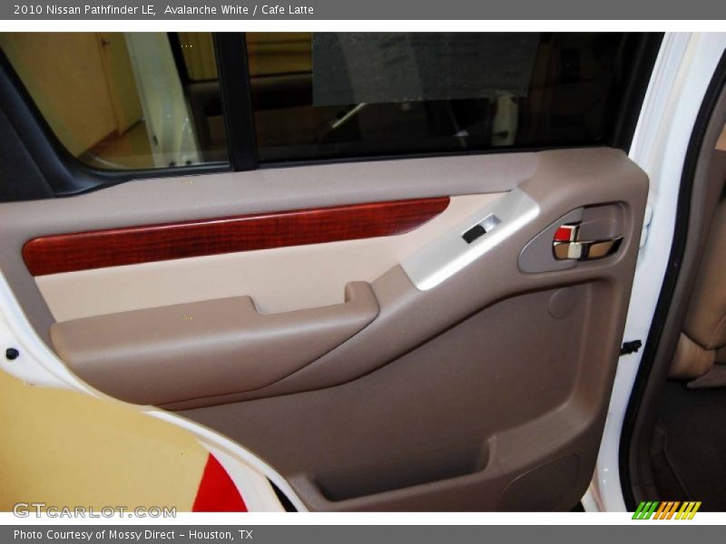 Avalanche White / Cafe Latte 2010 Nissan Pathfinder LE
