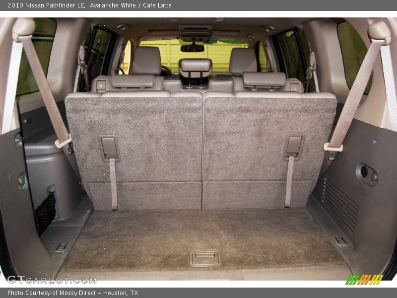 Avalanche White / Cafe Latte 2010 Nissan Pathfinder LE