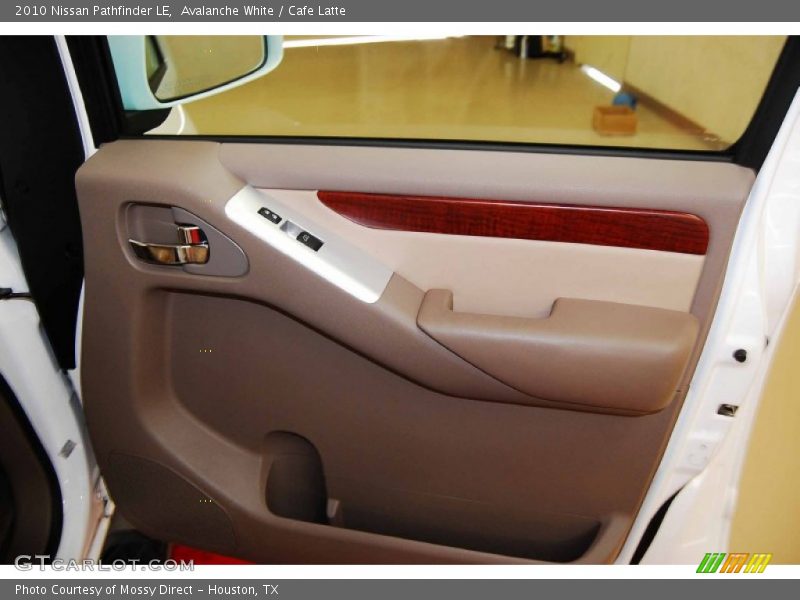 Avalanche White / Cafe Latte 2010 Nissan Pathfinder LE