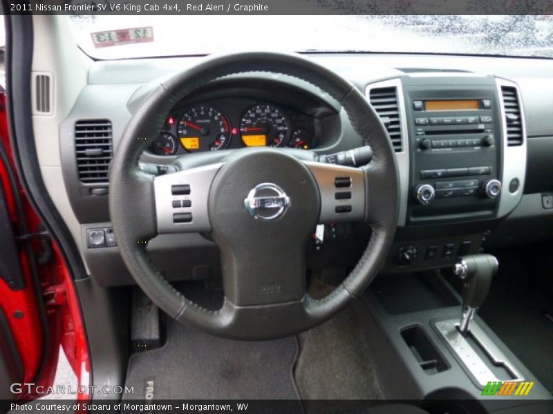 Red Alert / Graphite 2011 Nissan Frontier SV V6 King Cab 4x4