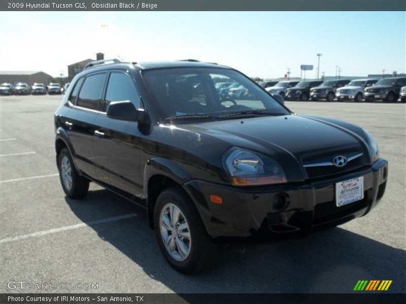 Obsidian Black / Beige 2009 Hyundai Tucson GLS