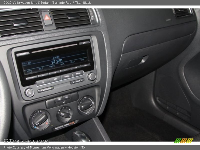 Tornado Red / Titan Black 2012 Volkswagen Jetta S Sedan