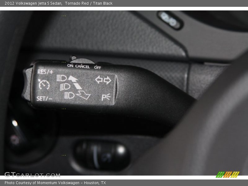 Tornado Red / Titan Black 2012 Volkswagen Jetta S Sedan