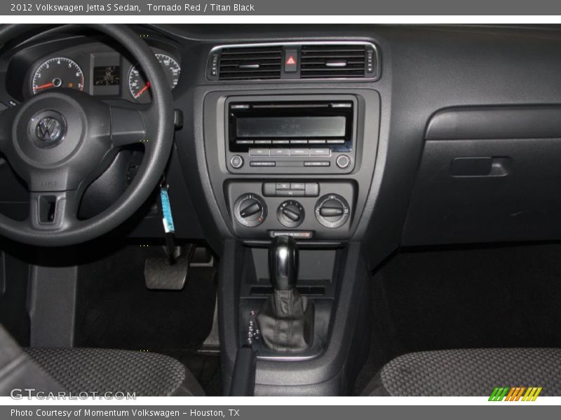 Tornado Red / Titan Black 2012 Volkswagen Jetta S Sedan