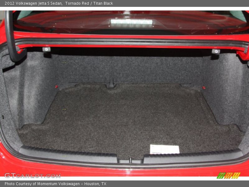 Tornado Red / Titan Black 2012 Volkswagen Jetta S Sedan