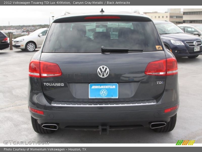 Canyon Gray Metallic / Black Anthracite 2012 Volkswagen Touareg TDI Lux 4XMotion