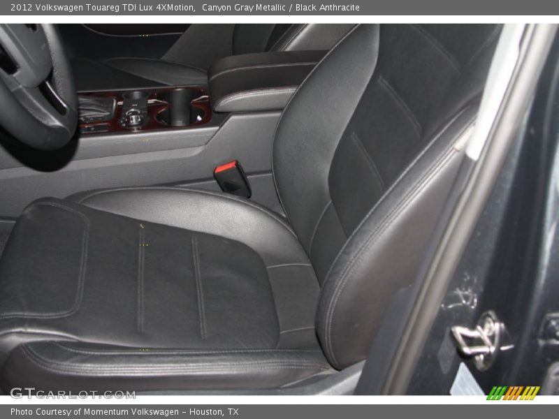 Canyon Gray Metallic / Black Anthracite 2012 Volkswagen Touareg TDI Lux 4XMotion
