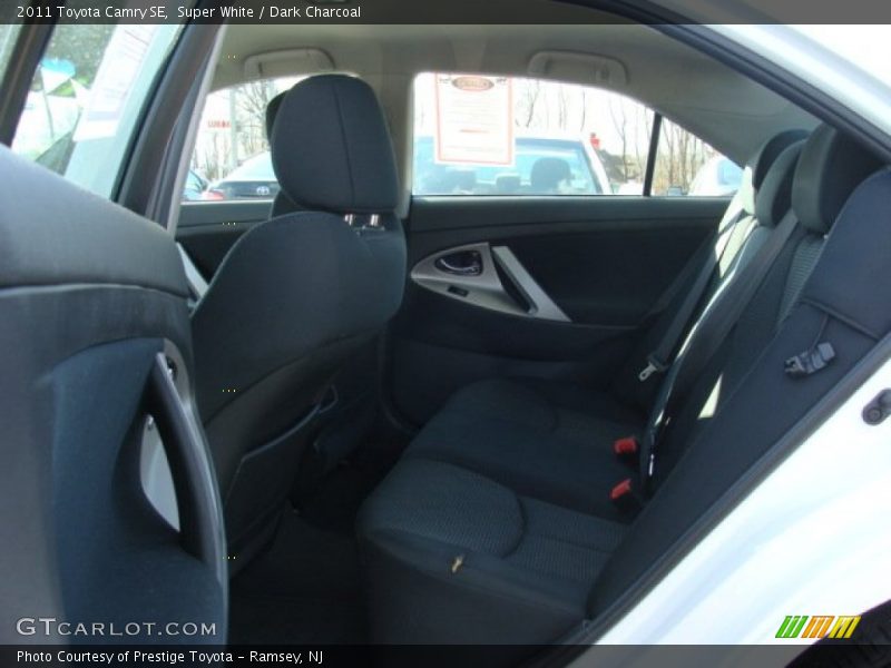 Super White / Dark Charcoal 2011 Toyota Camry SE