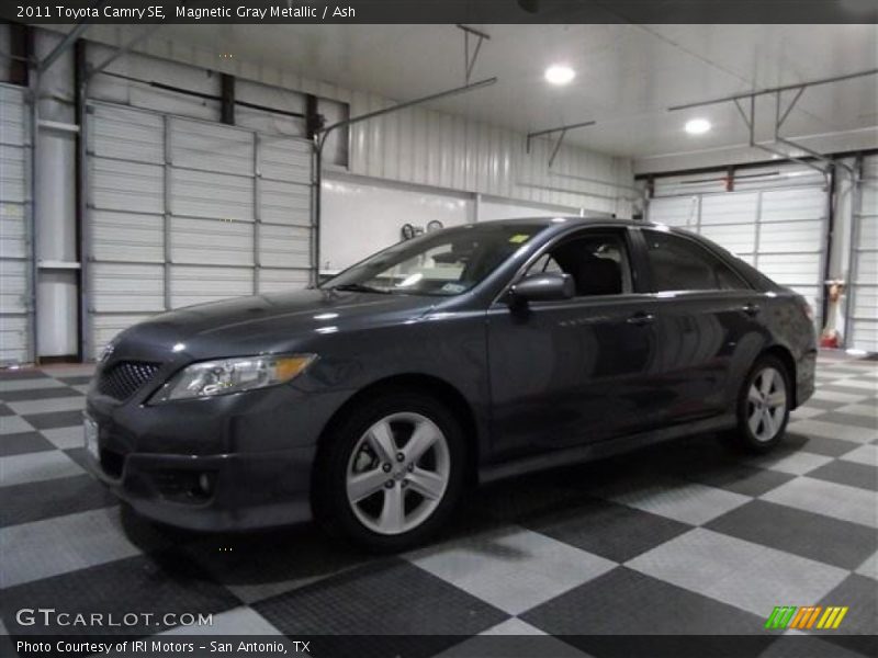 Magnetic Gray Metallic / Ash 2011 Toyota Camry SE