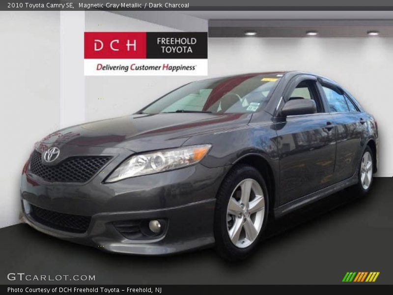 Magnetic Gray Metallic / Dark Charcoal 2010 Toyota Camry SE