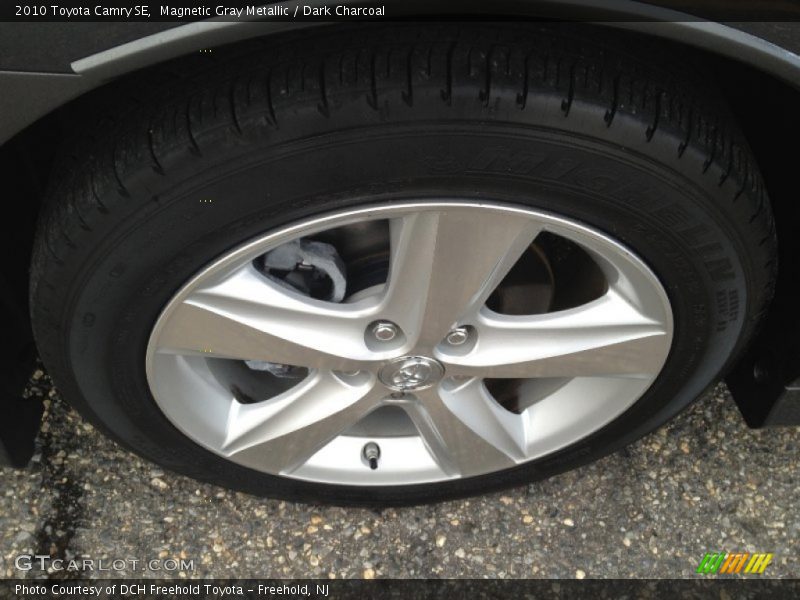 Magnetic Gray Metallic / Dark Charcoal 2010 Toyota Camry SE