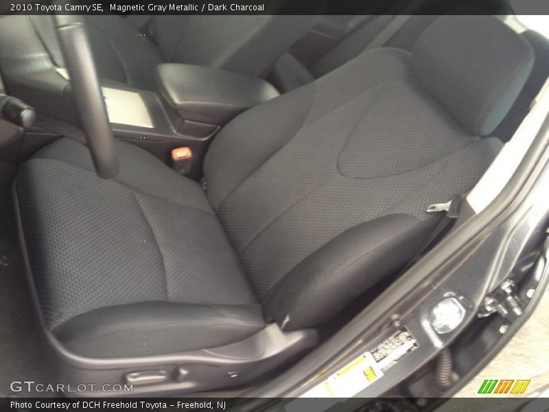 Magnetic Gray Metallic / Dark Charcoal 2010 Toyota Camry SE