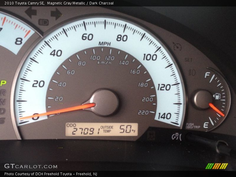 Magnetic Gray Metallic / Dark Charcoal 2010 Toyota Camry SE