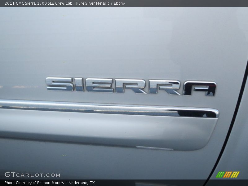 Pure Silver Metallic / Ebony 2011 GMC Sierra 1500 SLE Crew Cab