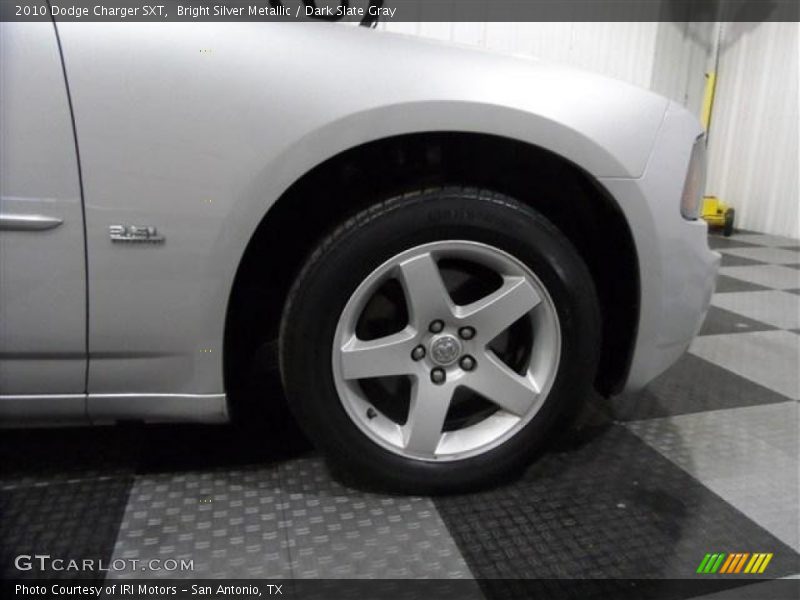 Bright Silver Metallic / Dark Slate Gray 2010 Dodge Charger SXT