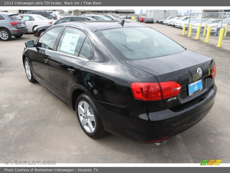 Black Uni / Titan Black 2013 Volkswagen Jetta TDI Sedan