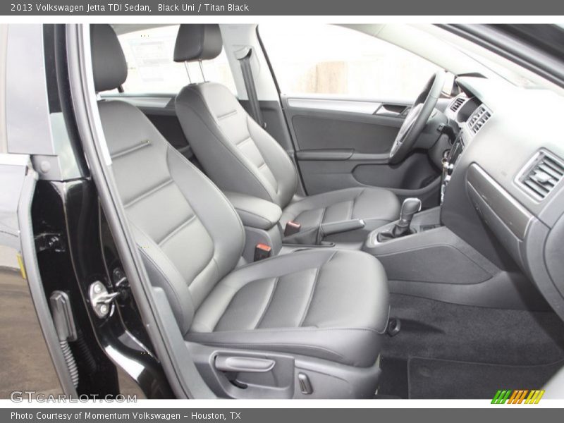 Black Uni / Titan Black 2013 Volkswagen Jetta TDI Sedan