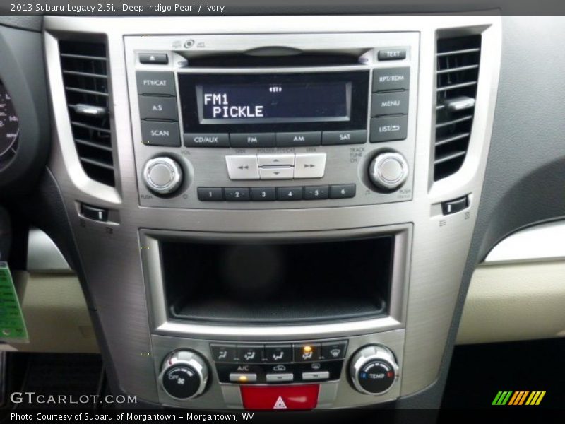Deep Indigo Pearl / Ivory 2013 Subaru Legacy 2.5i