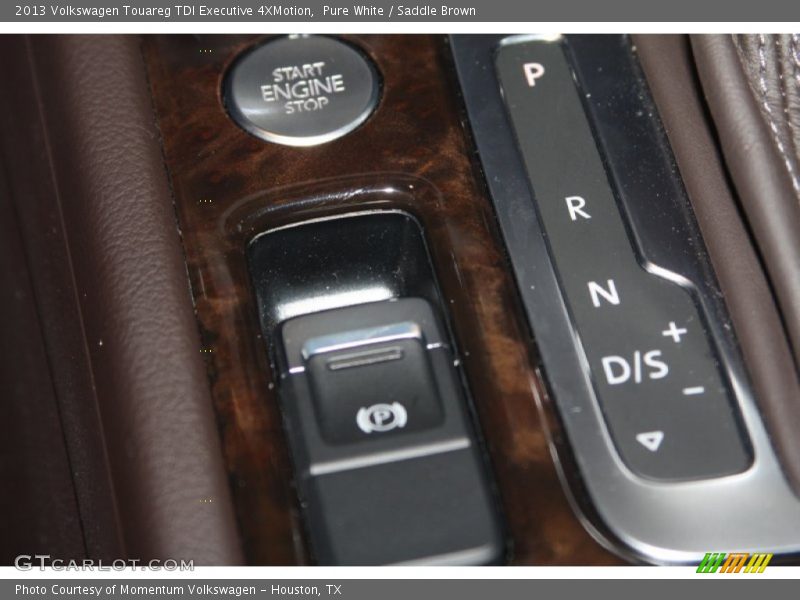 Pure White / Saddle Brown 2013 Volkswagen Touareg TDI Executive 4XMotion