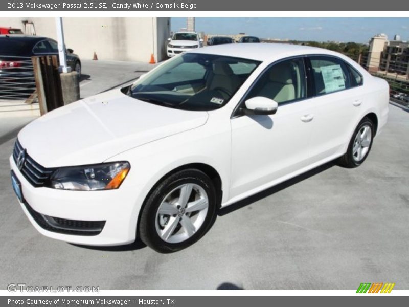 Candy White / Cornsilk Beige 2013 Volkswagen Passat 2.5L SE