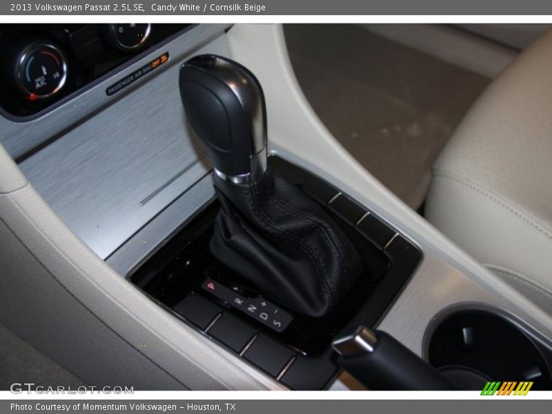 Candy White / Cornsilk Beige 2013 Volkswagen Passat 2.5L SE