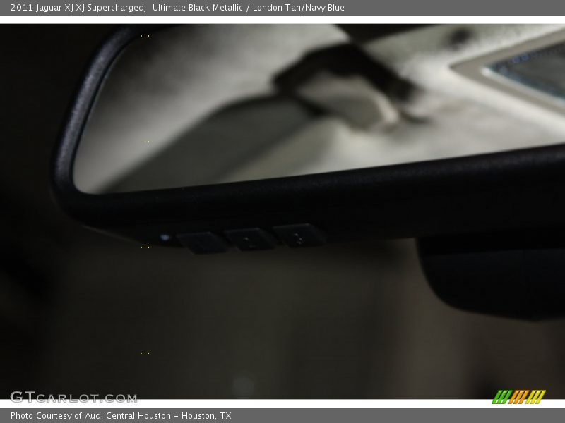 Ultimate Black Metallic / London Tan/Navy Blue 2011 Jaguar XJ XJ Supercharged