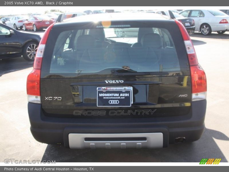 Black / Graphite 2005 Volvo XC70 AWD