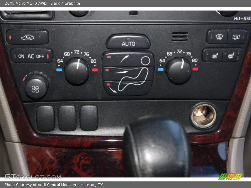 Black / Graphite 2005 Volvo XC70 AWD