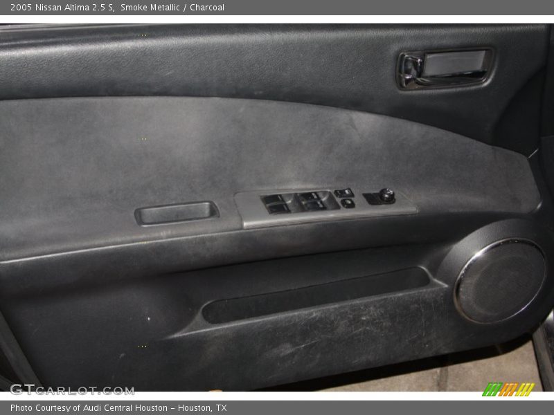 Smoke Metallic / Charcoal 2005 Nissan Altima 2.5 S