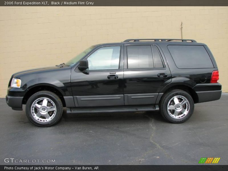 Black / Medium Flint Grey 2006 Ford Expedition XLT