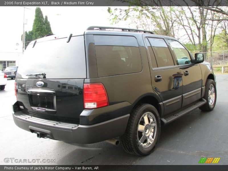 Black / Medium Flint Grey 2006 Ford Expedition XLT