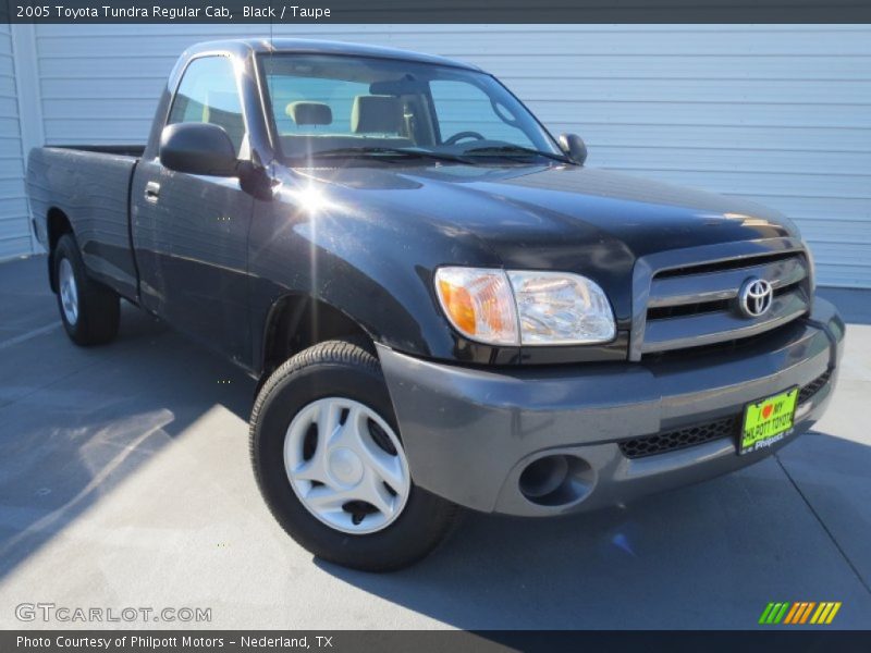 Black / Taupe 2005 Toyota Tundra Regular Cab