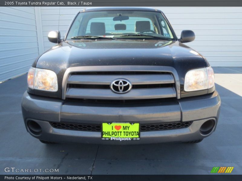 Black / Taupe 2005 Toyota Tundra Regular Cab