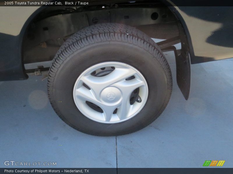 Black / Taupe 2005 Toyota Tundra Regular Cab