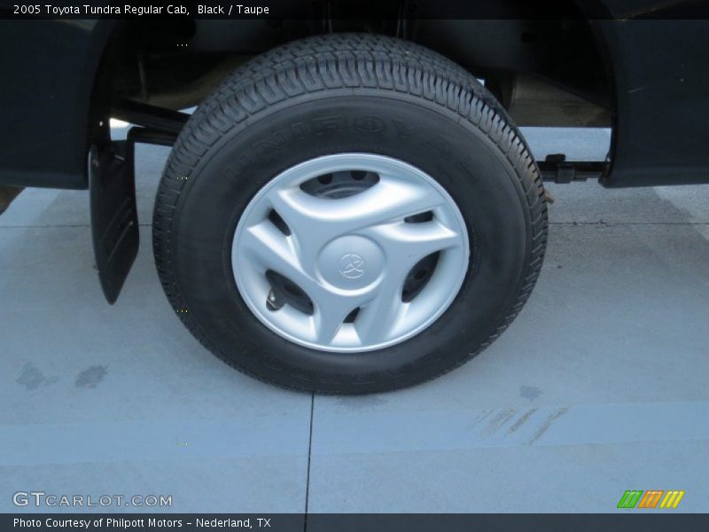 Black / Taupe 2005 Toyota Tundra Regular Cab