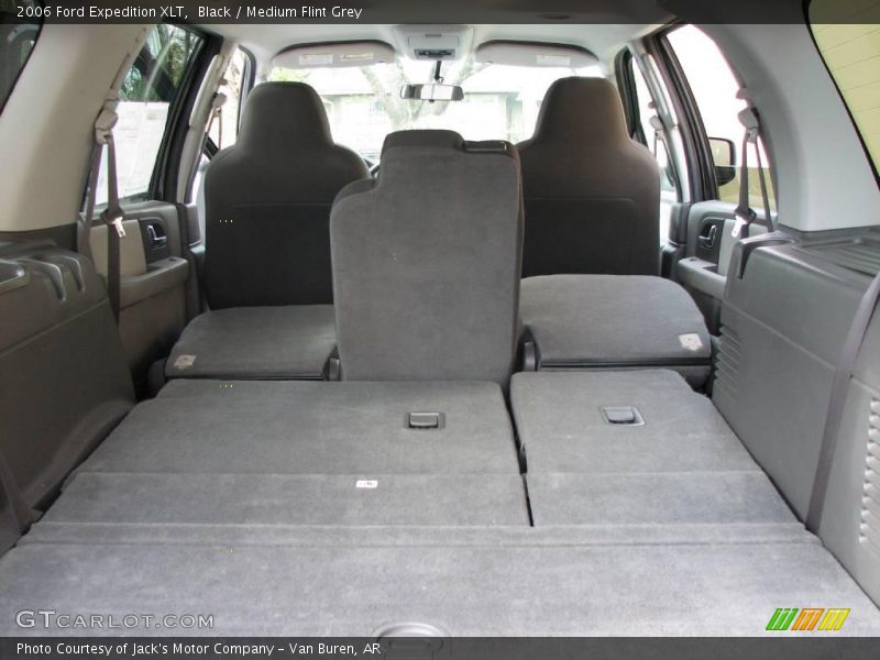 Black / Medium Flint Grey 2006 Ford Expedition XLT