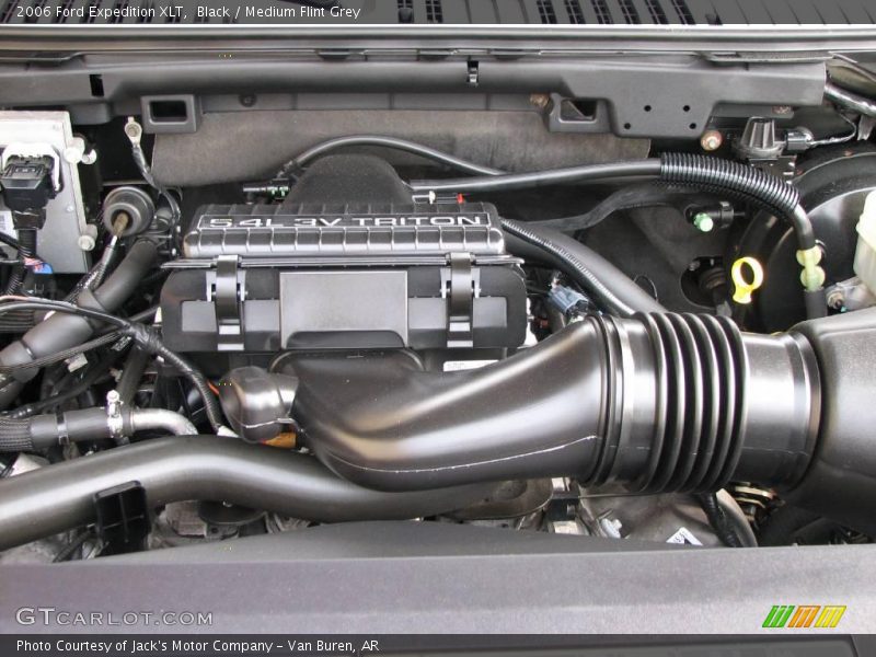 Black / Medium Flint Grey 2006 Ford Expedition XLT