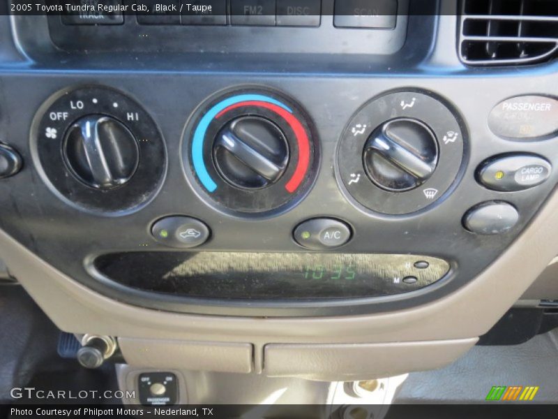 Black / Taupe 2005 Toyota Tundra Regular Cab